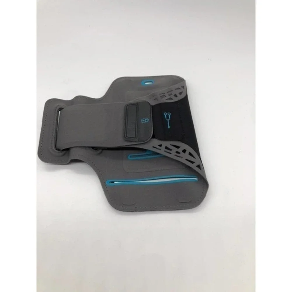 Universal Phone Armband 5.5 Black and Blue‎